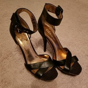 New BCBG Generation Sandals